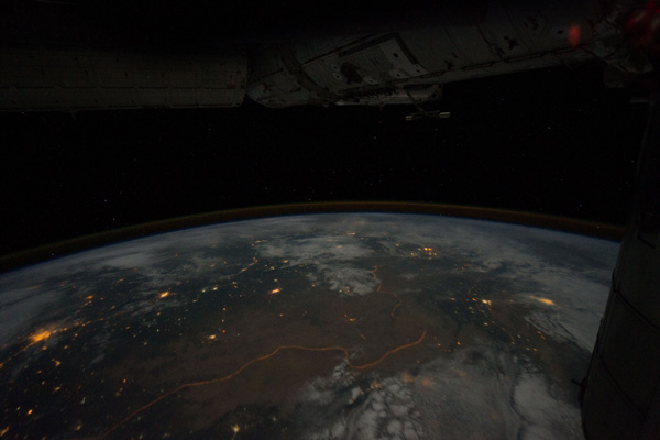Illuminated human made border between India and Pakistan - Ron Garan/NASA